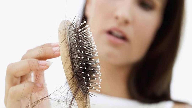 Uốn tóc có hại không? Nên hay không uốn tóc thường xuyên để làm đẹp?