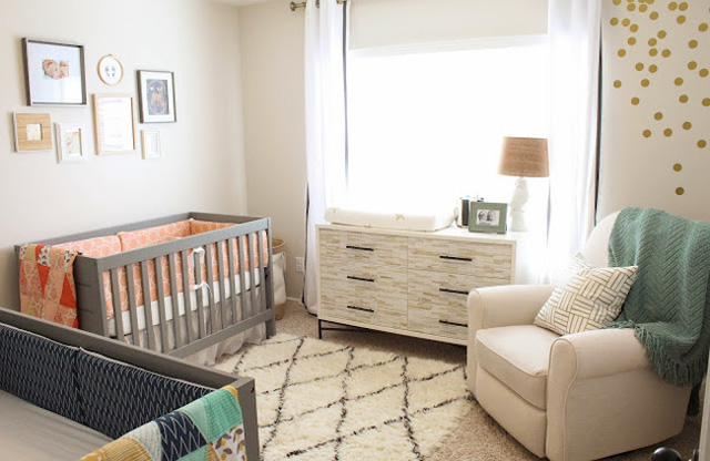 Làm mới nhà với decal dán tường chấm bi - thiết kế nội thất căn hộ biệt thự nhà đẹp
