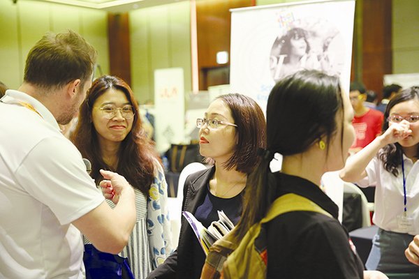 War on high-end recruitment market