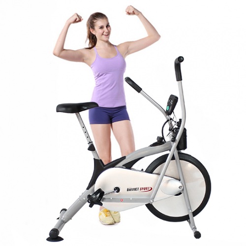 Xe đạp thể lực đa năng toàn thân.