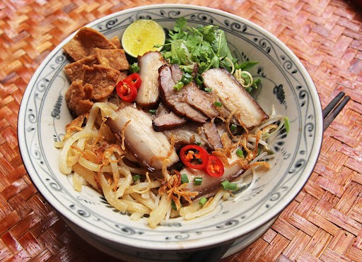 CAO LẦU HỘI AN - NÉT ĐẶC TRƯNG VĂN HÓA ẨM THỰC PHỐ HỘI