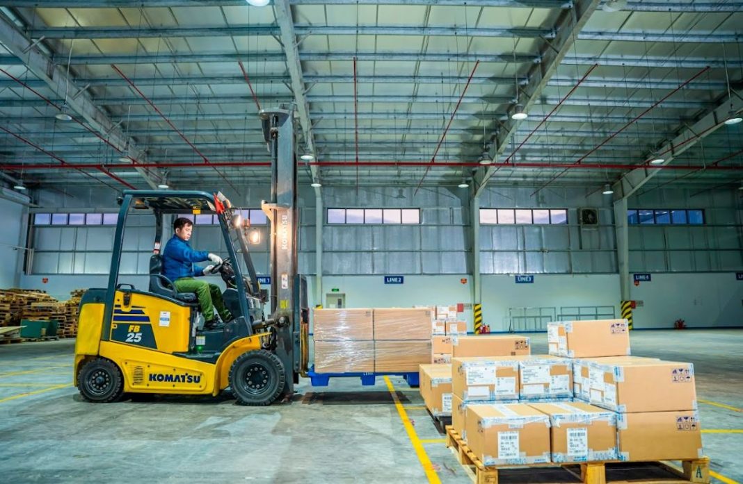 Xử Lý Hàng Hóa Nhạy Cảm Trong Logistics– Những Lưu Ý Quan Trọng