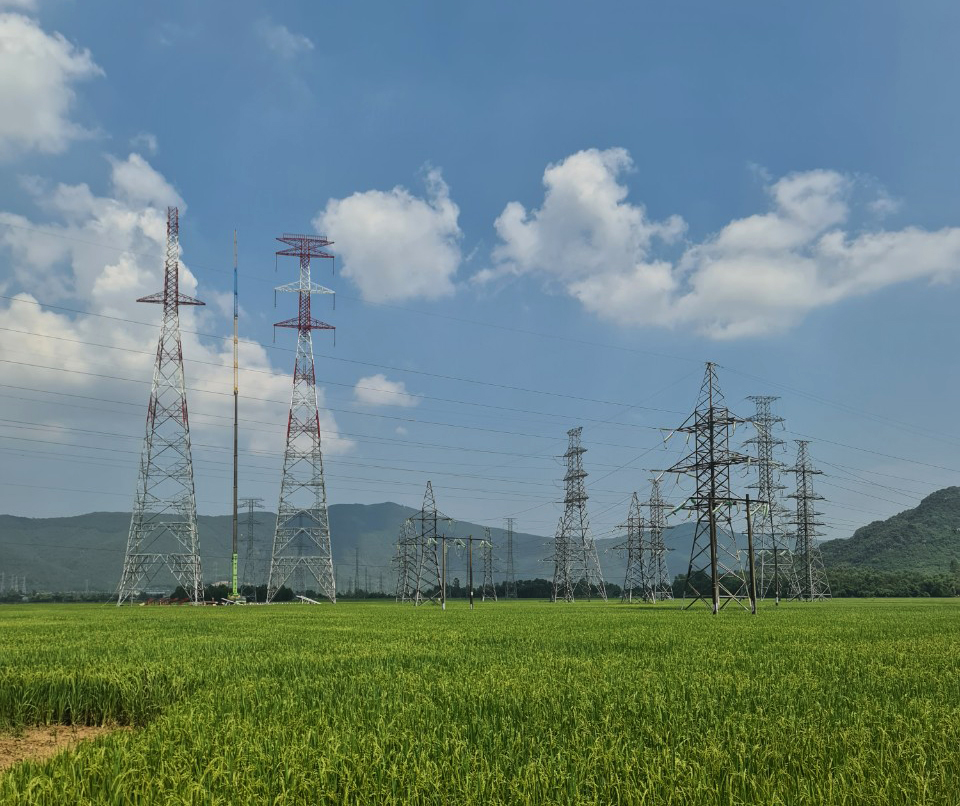 Thi công đường dây 500kV đấu nối NMNĐ BOT Nghi Sơn 2 vào hệ thống điện quốc gia gặp nhiều vướng mắc trong BT-GPMB