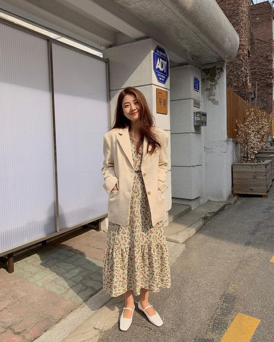 Phối Áo Blazer Với Đầm- Nâng Cấp Phong Cách Thời Trang Mới Cho Nàng Điệu Đà