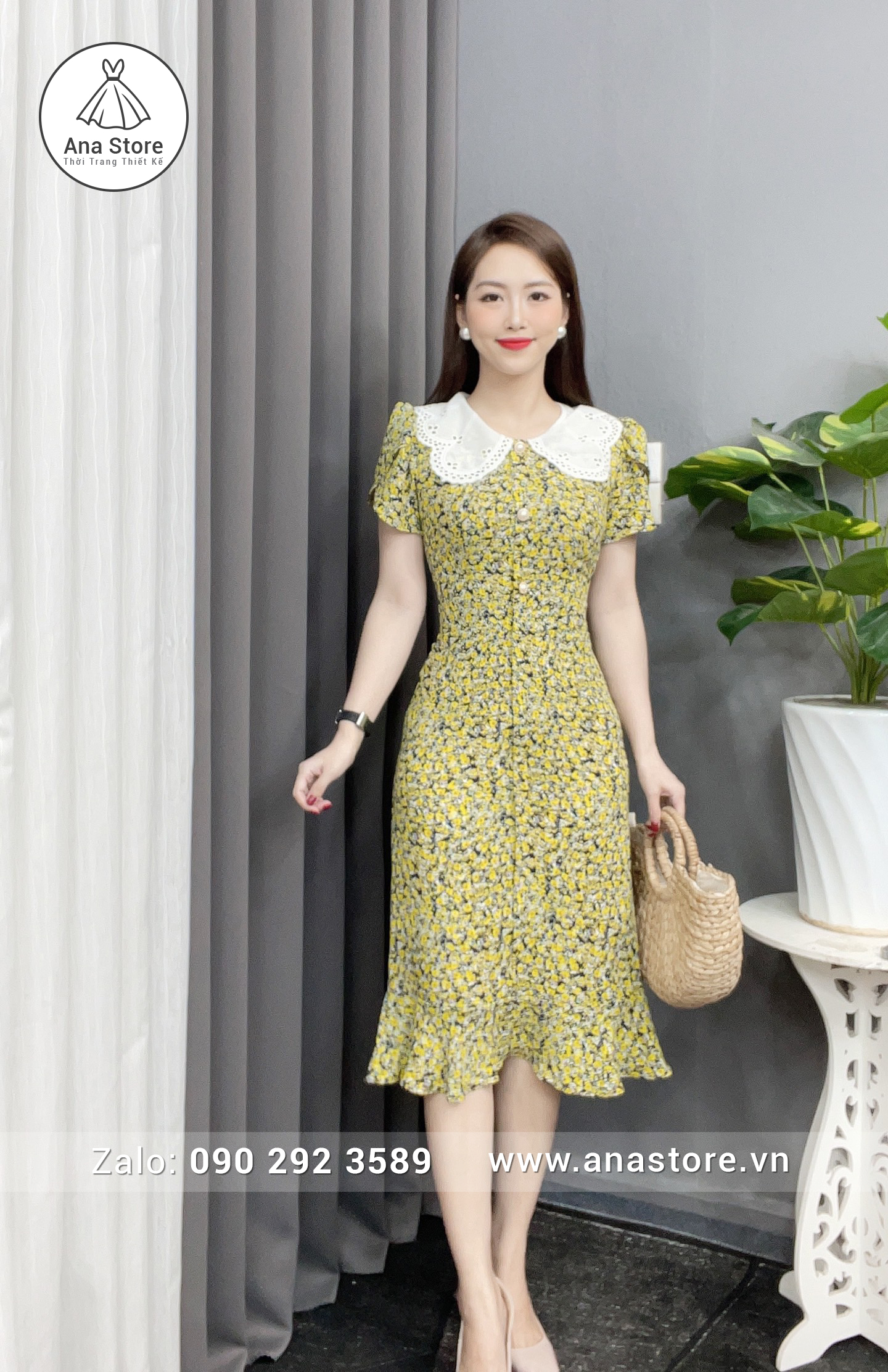 Đầm Đen hoa vàng C121