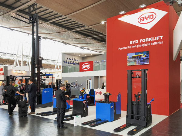 BYD demonstrates strength in depth in emissions free material handling 9 premieres amongst 12 model