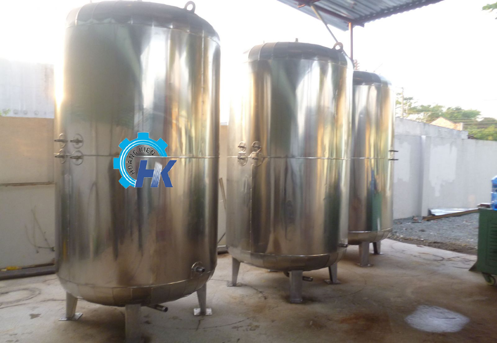 Bồn chứa 02