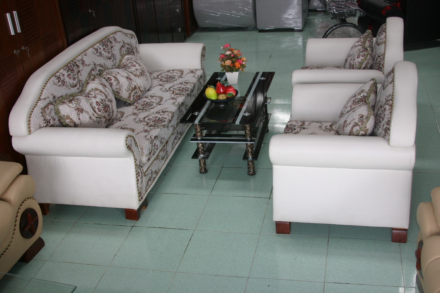 Sofa đối diện