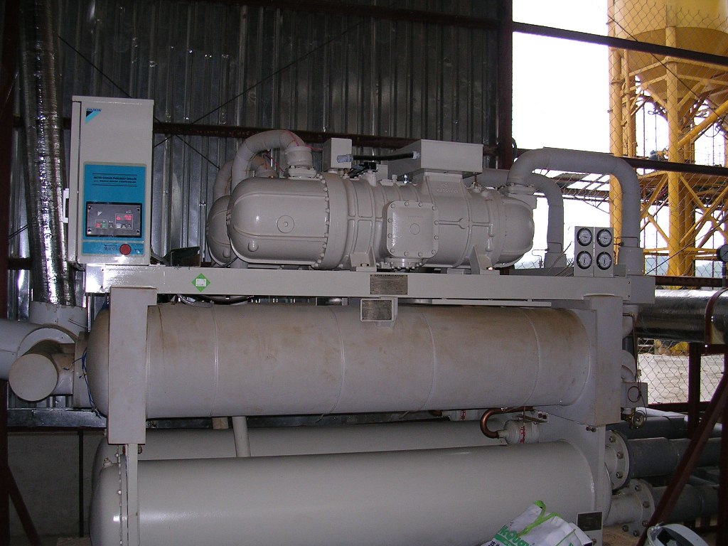 CUNG CẤP MÁY LẠNH LẠNH CHILLER
