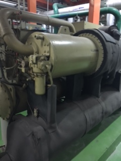 Máy làm lạnh nước Chiller