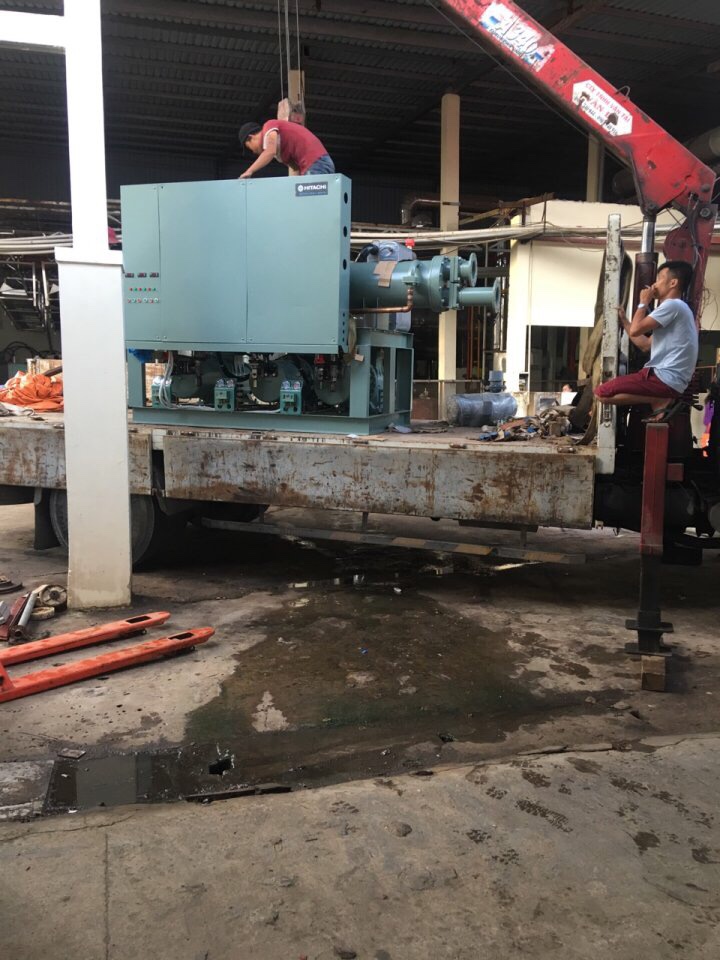 MÁY LÀM LẠNH NƯỚC CHILLER