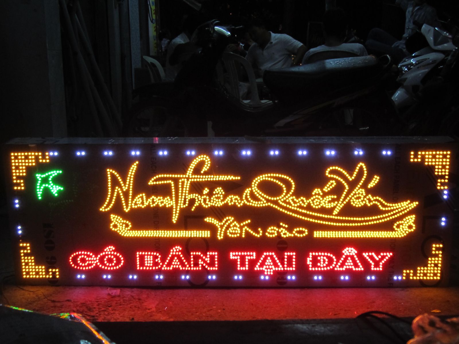 bảng hiệu công nghệ LED