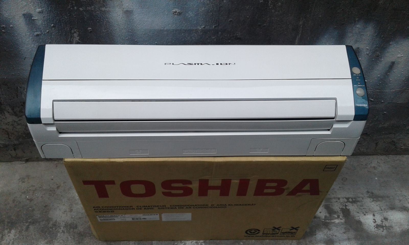 Máy Lạnh Toshiba 1.5hp inverter 