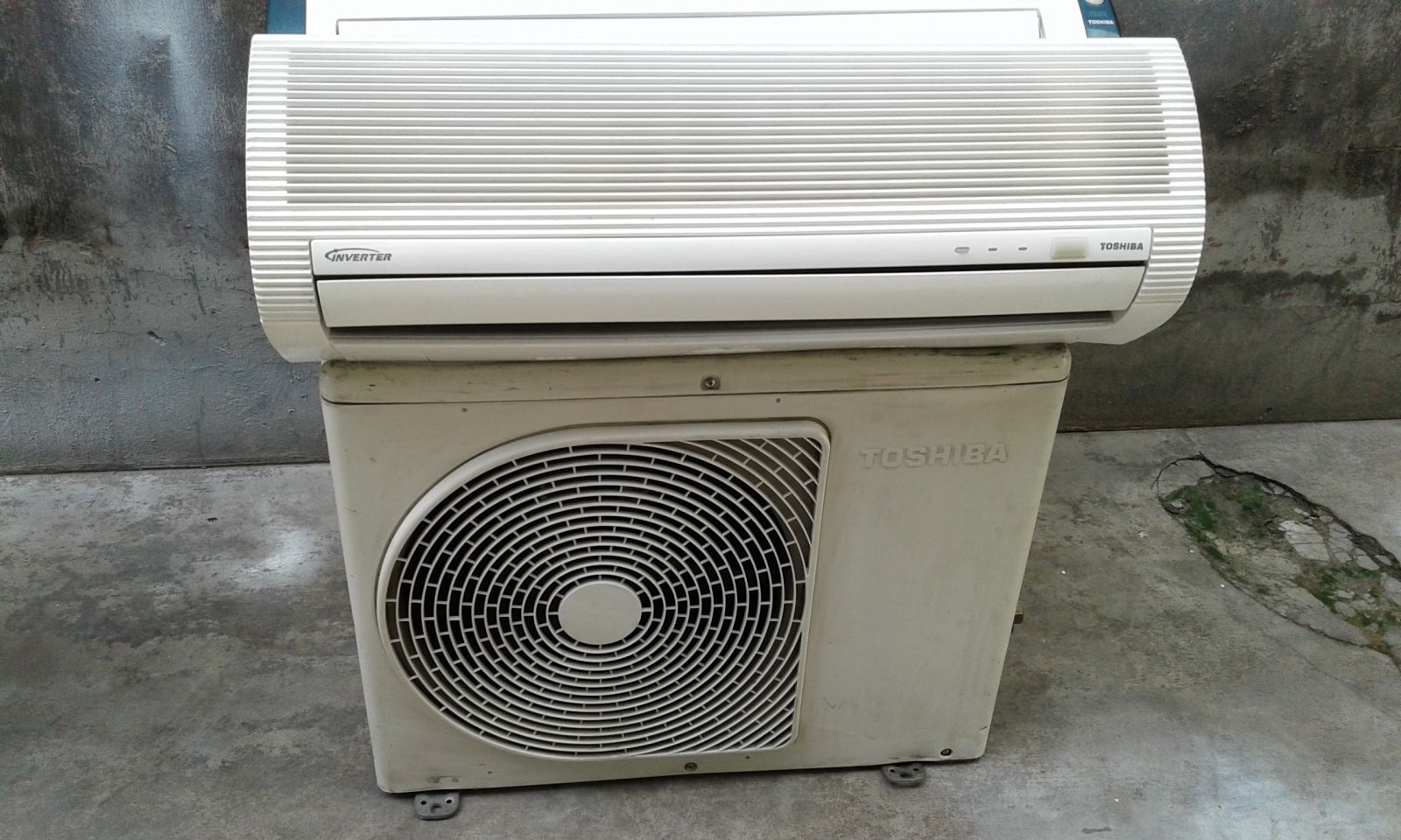 Máy Lạnh Toshiba 1hp inverter