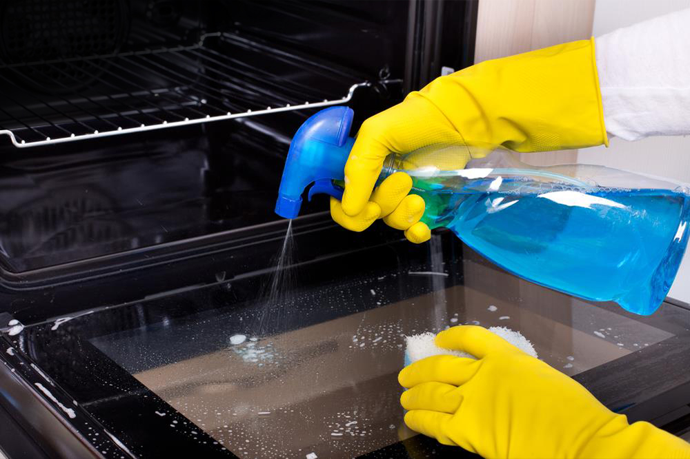 Mách bạn mẹo vệ sinh lò nướng và dụng cụ làm bánh đơn giản, hiệu quả nhất