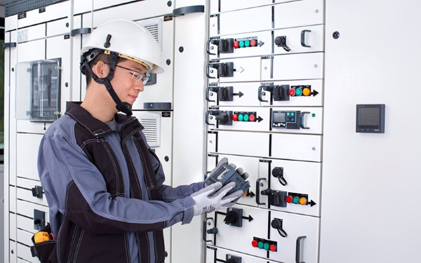 Quy trình 9 bước thiết kế, nâng cấp, thi công cải tạo tủ điện công nghiệp