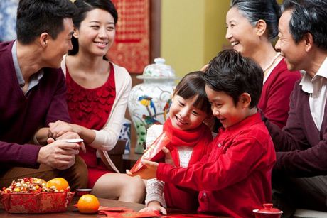 Ai cũng có nhiều nơi để đi. Nhưng chỉ có một chốn để quay về