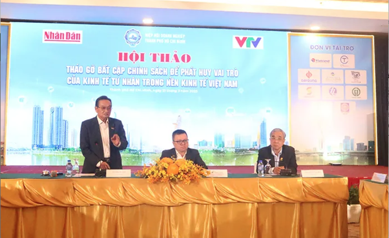 Hội thảo 