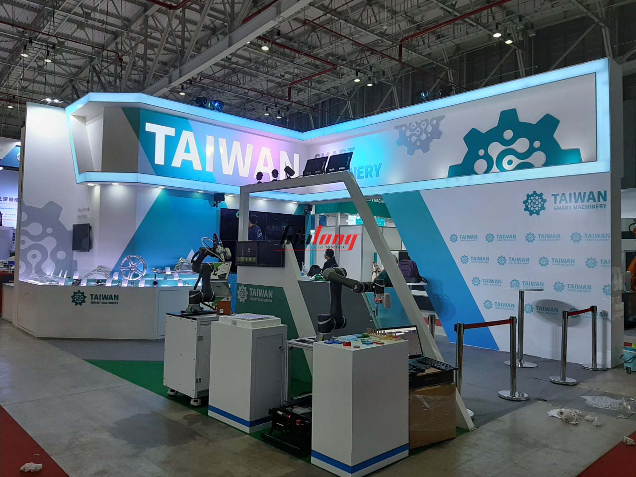 Thi công gian hàng Taiwan Smart Machinery tại triển lãm MTA Vietnam 2019