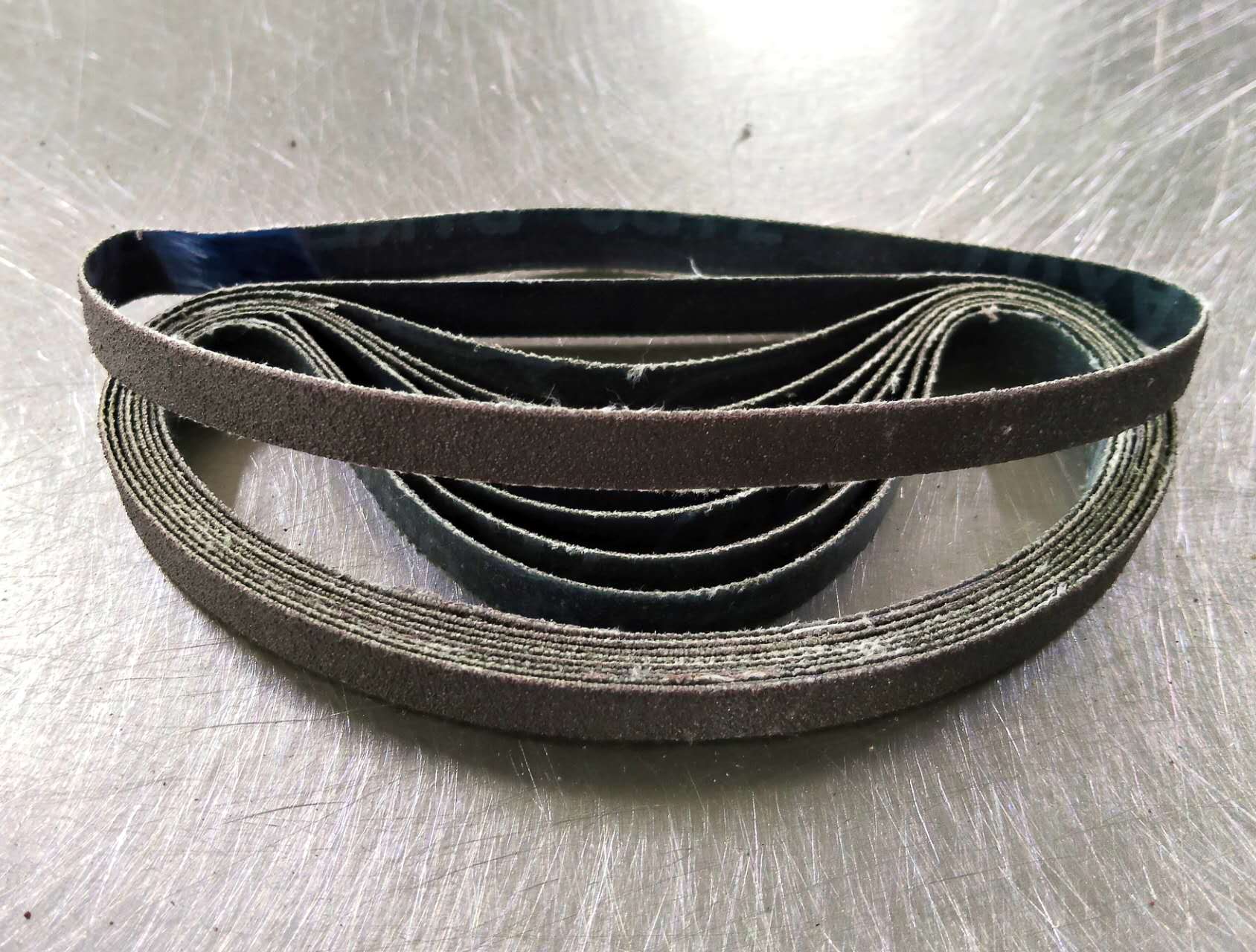 Nhám băng nhỏ AX67