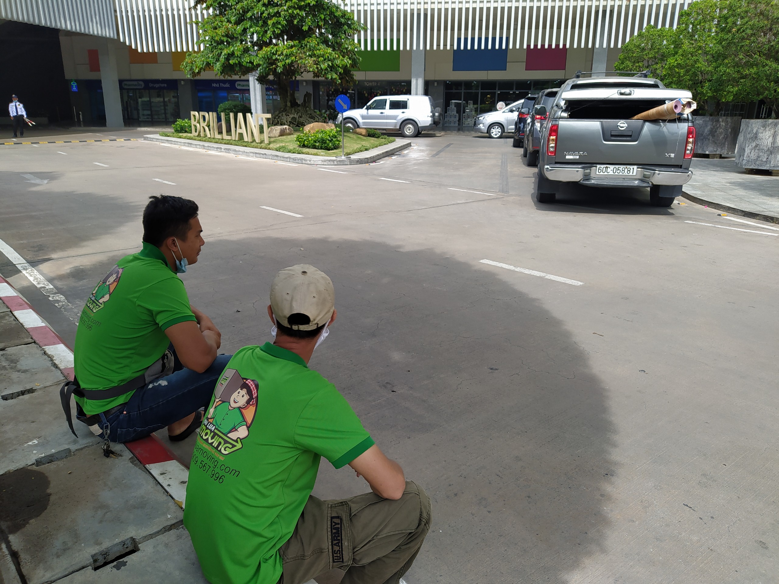 Cô THẮNG tại chung cư Brilliant Đảo Kim Cương,quận 2,TP.HCM.