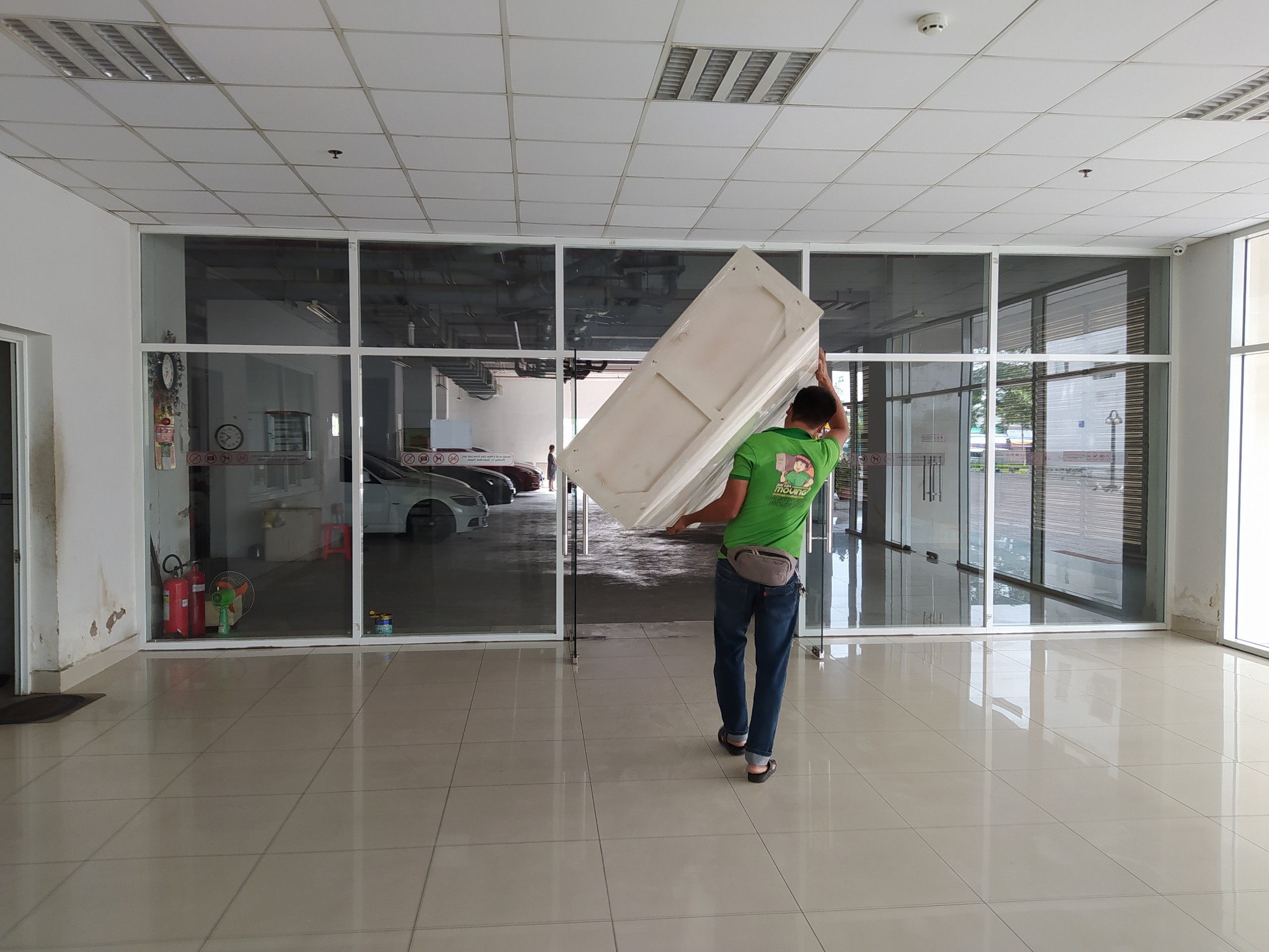 Cô THẮNG tại chung cư Brilliant Đảo Kim Cương,quận 2,TP.HCM.