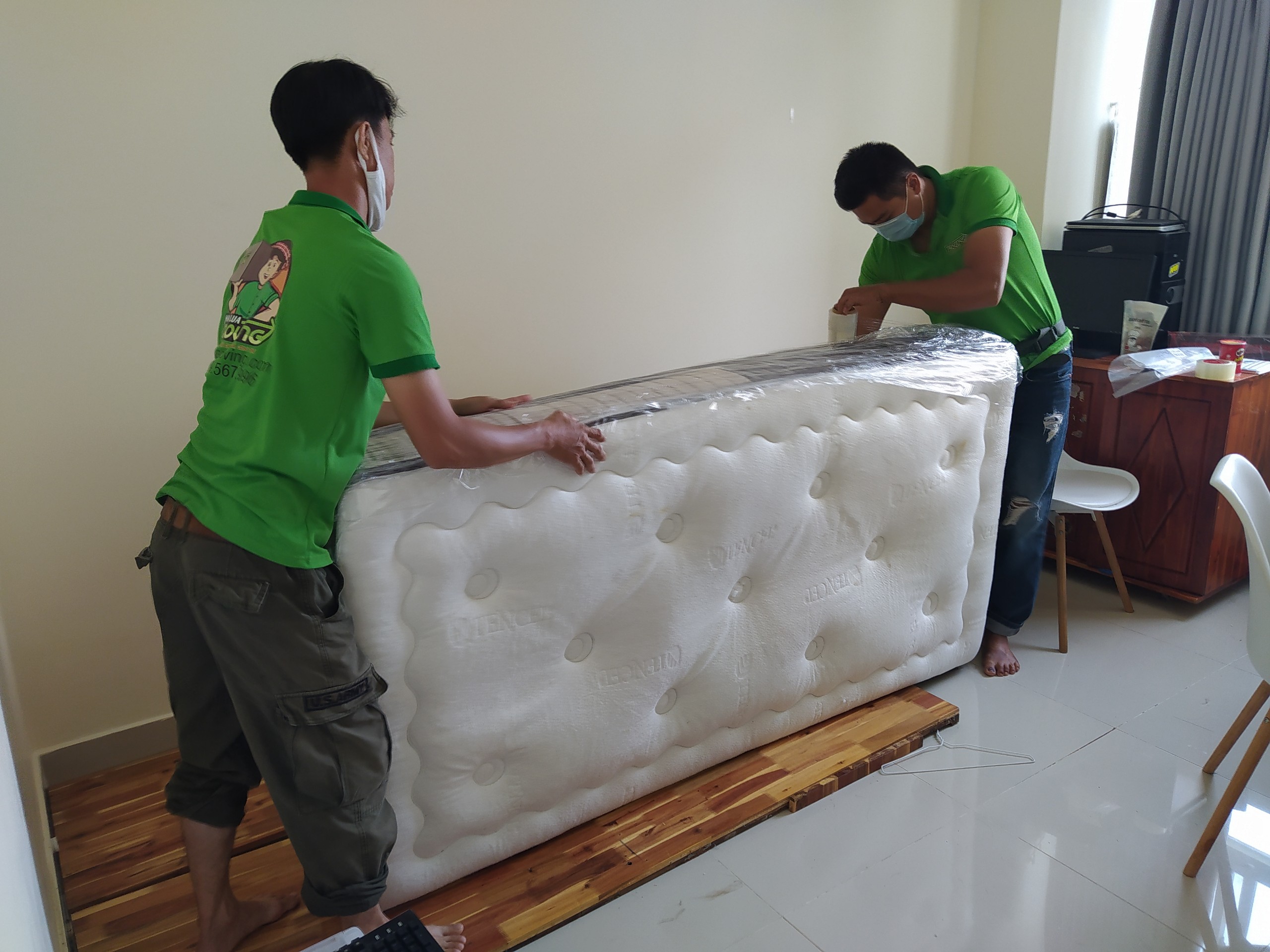 Cô THẮNG tại chung cư Brilliant Đảo Kim Cương,quận 2,TP.HCM.