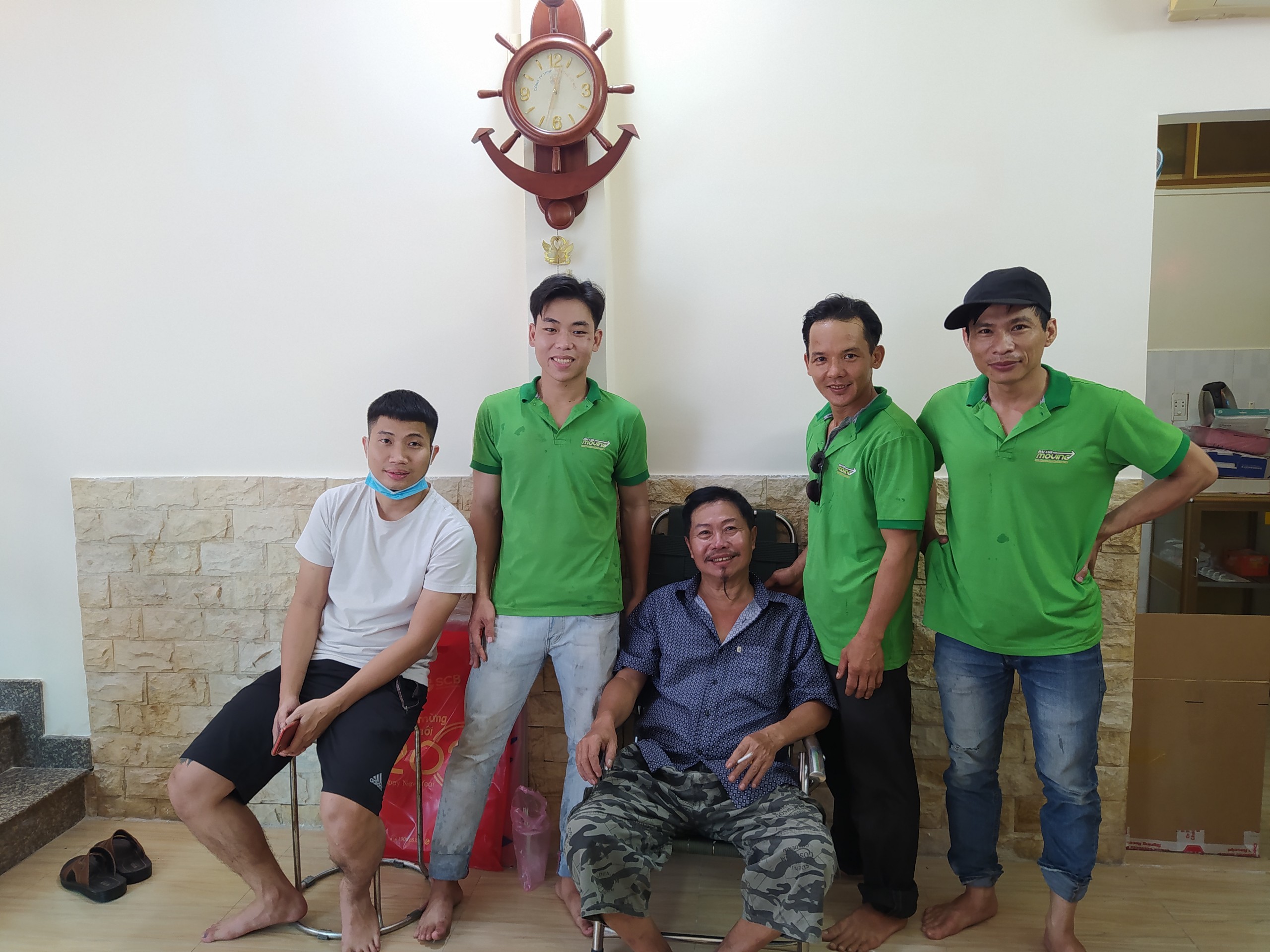 Chú Sáu - Lê Văn Lương, quận 7 , TP.HCM