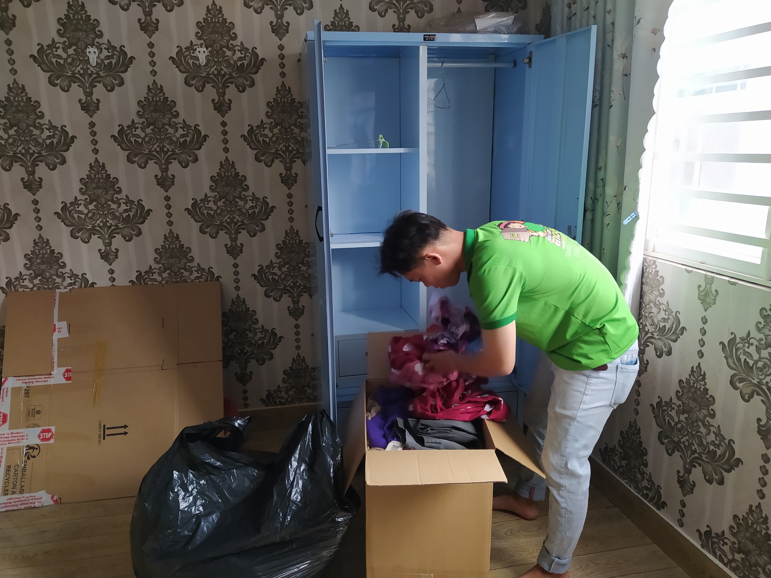 Chú Sáu - Lê Văn Lương, quận 7 , TP.HCM
