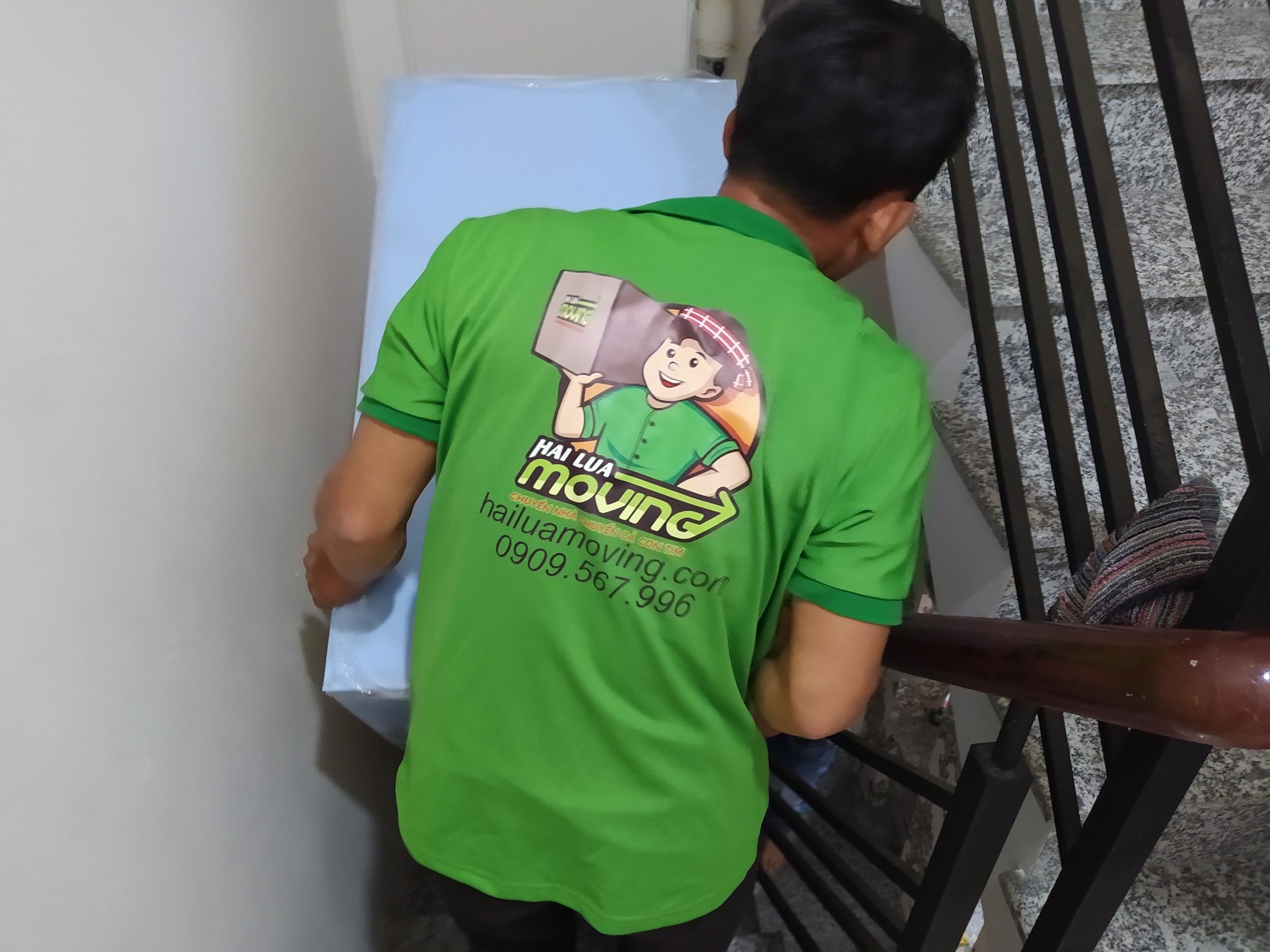 Anh 8 - Nhiêu Tứ,Phú Nhuận Tp.HCM