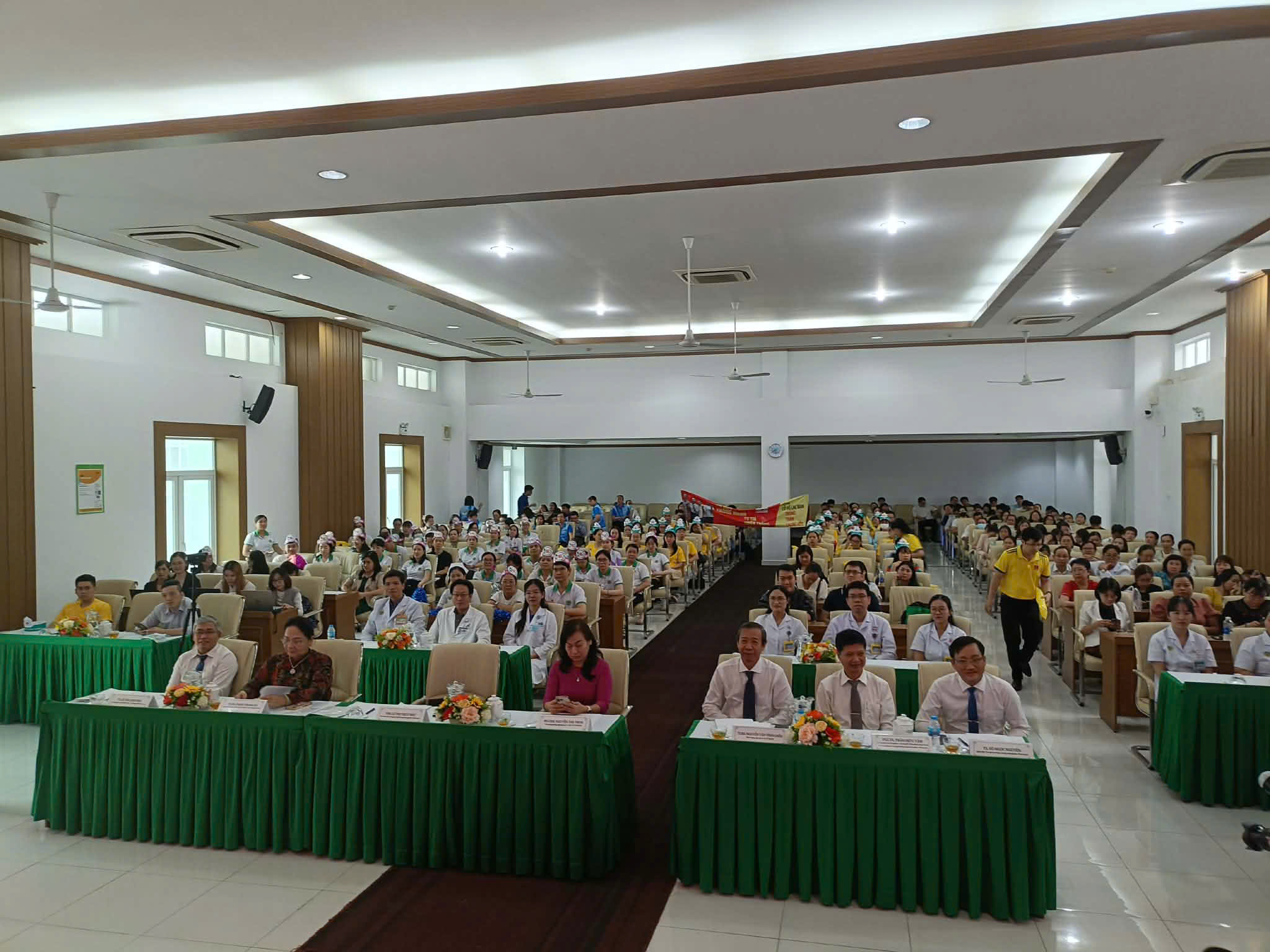 VÒNG CHUNG KẾT HỘI THI “NÂNG CAO NĂNG LỰC QUẢN LÝ XÉT NGHIỆM” CẤP THÀNH PHỐ LẦN 2 NĂM 2025