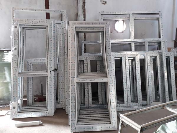 Quy trình sản xuất cửa nhựa lõi thép