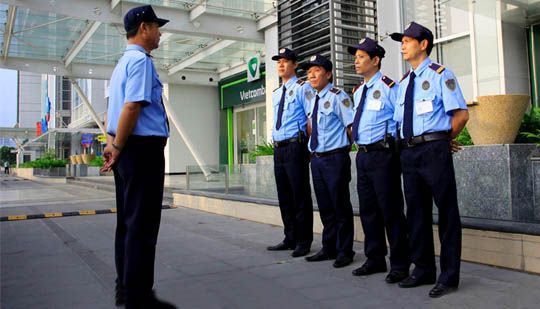 Bảo vệ tòa nhà là làm gì?