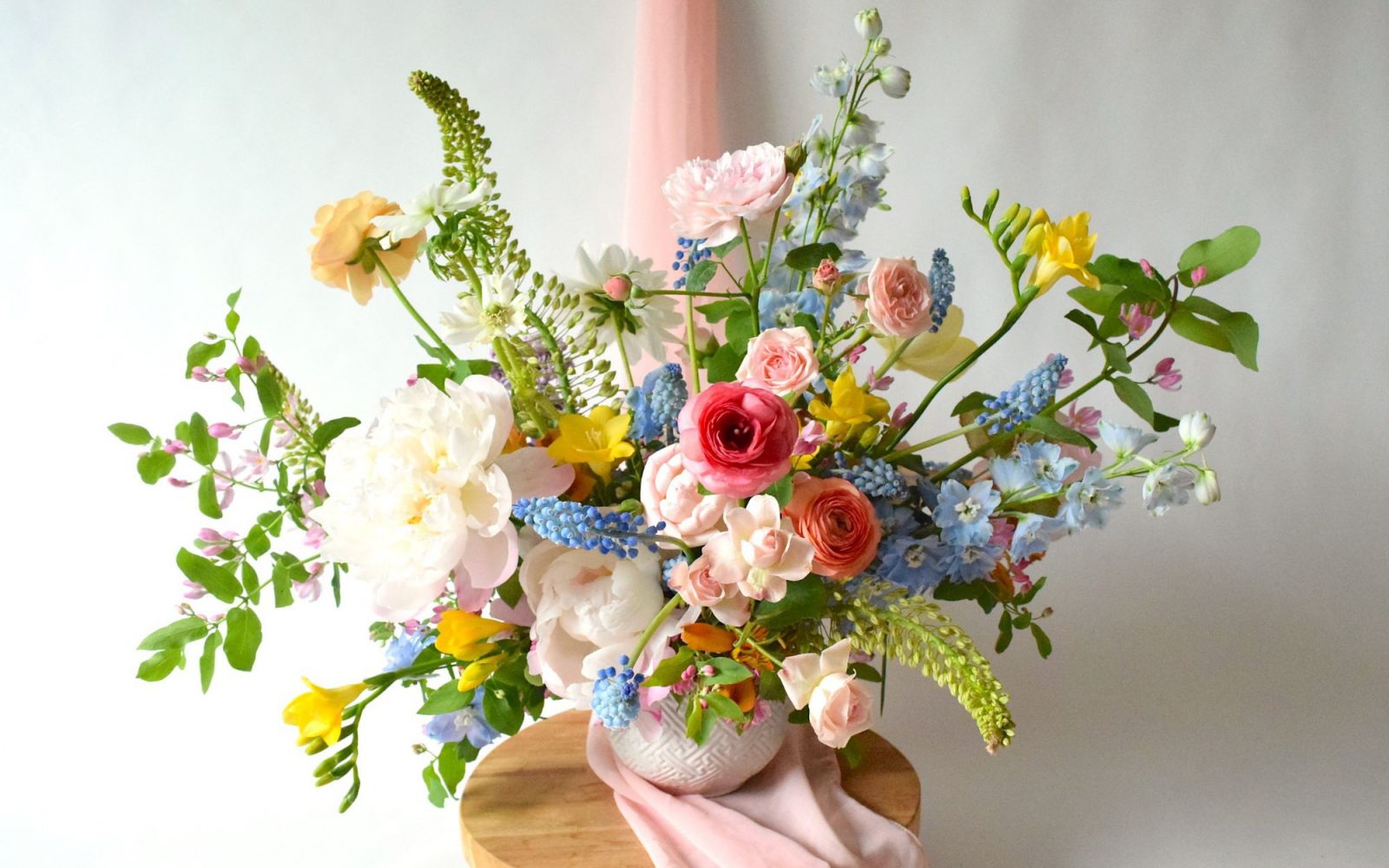 5 ways to arrange flowers for beginners