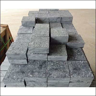 Đá cubic bazan khò mặt cắt quy cách MT-DSV00017 | Vật liệu xây dựng  Newlando.vn