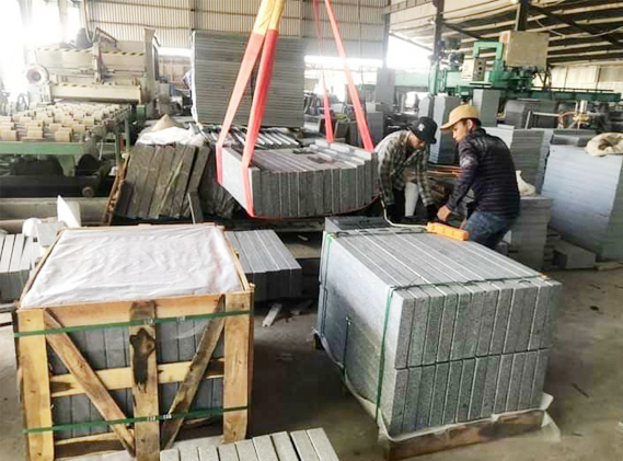 TRÁCH NHIỆM XÃ HỘI