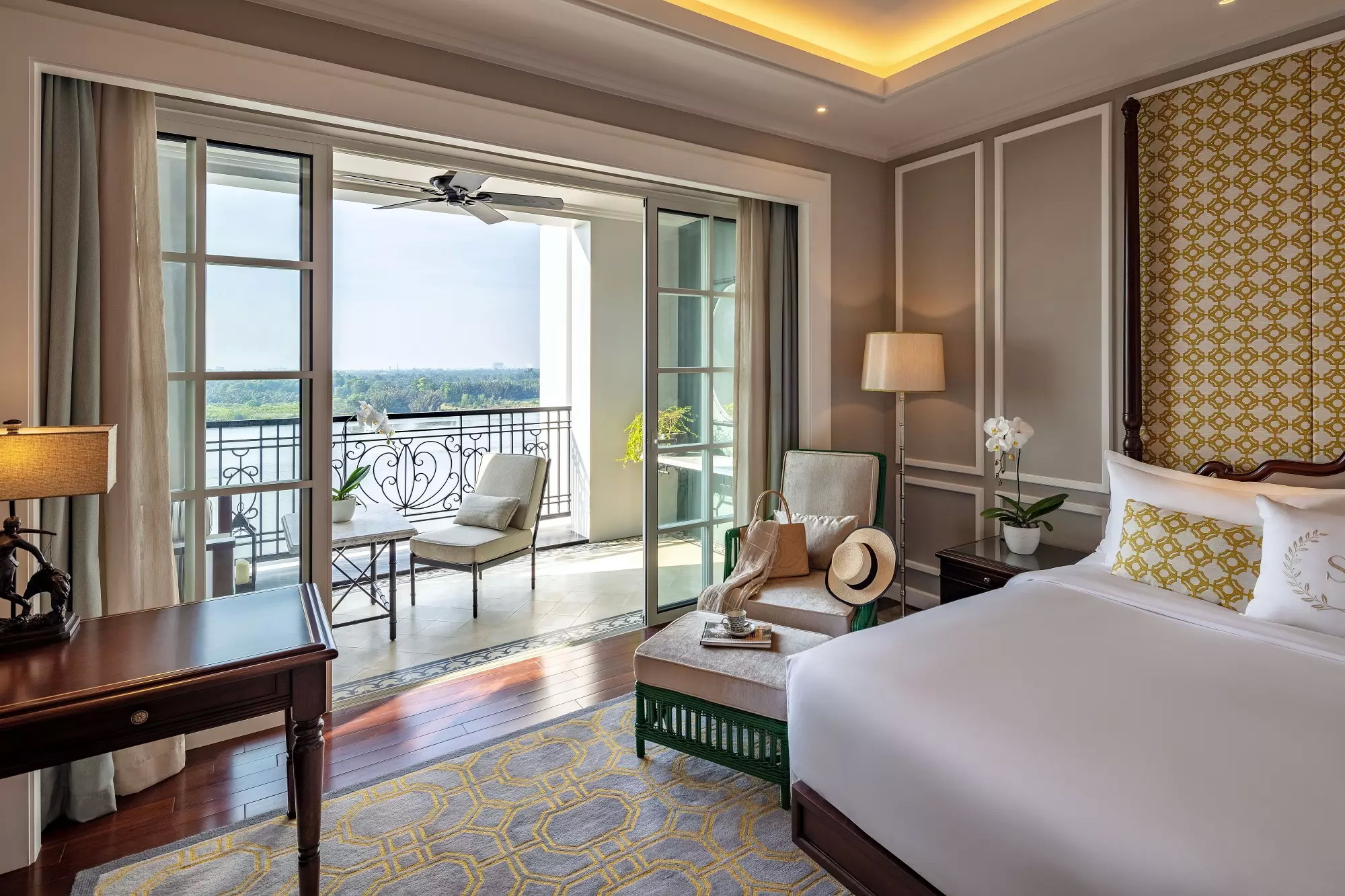 Phòng Deluxe giường đôi