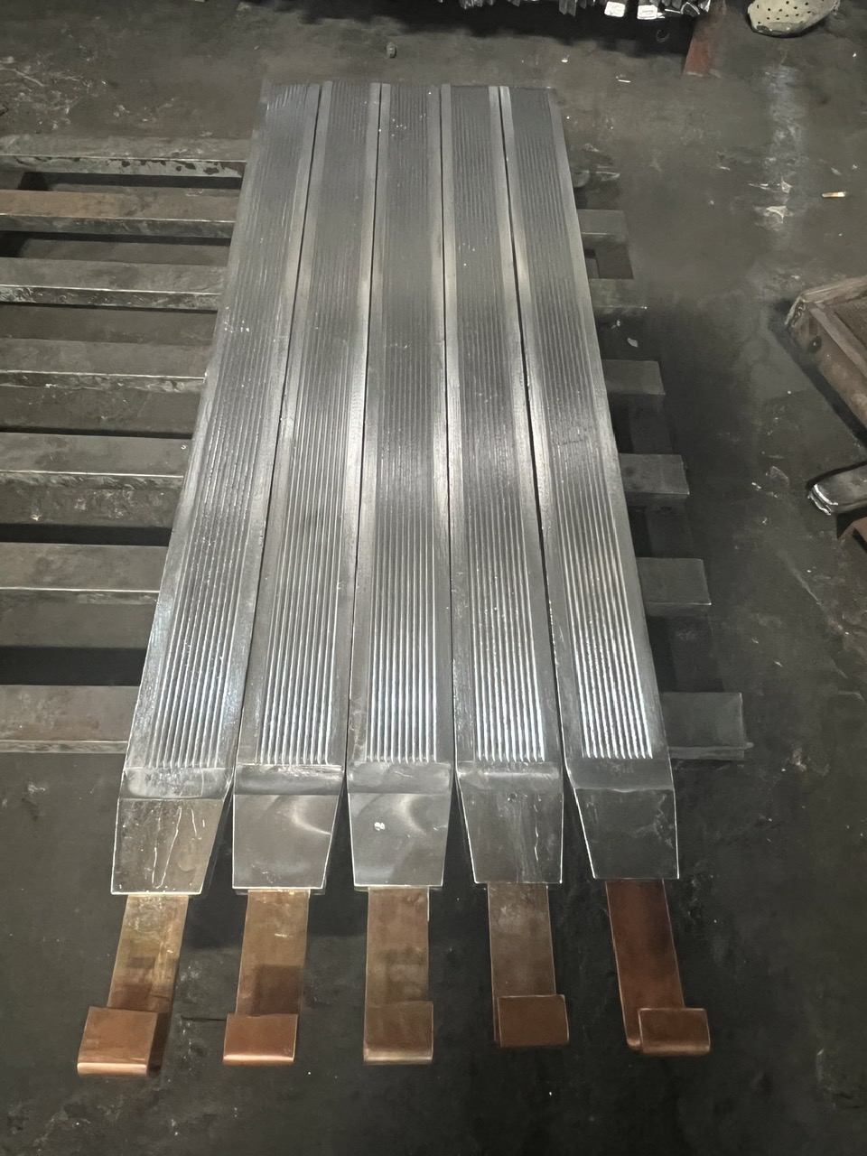 Chì điện cực