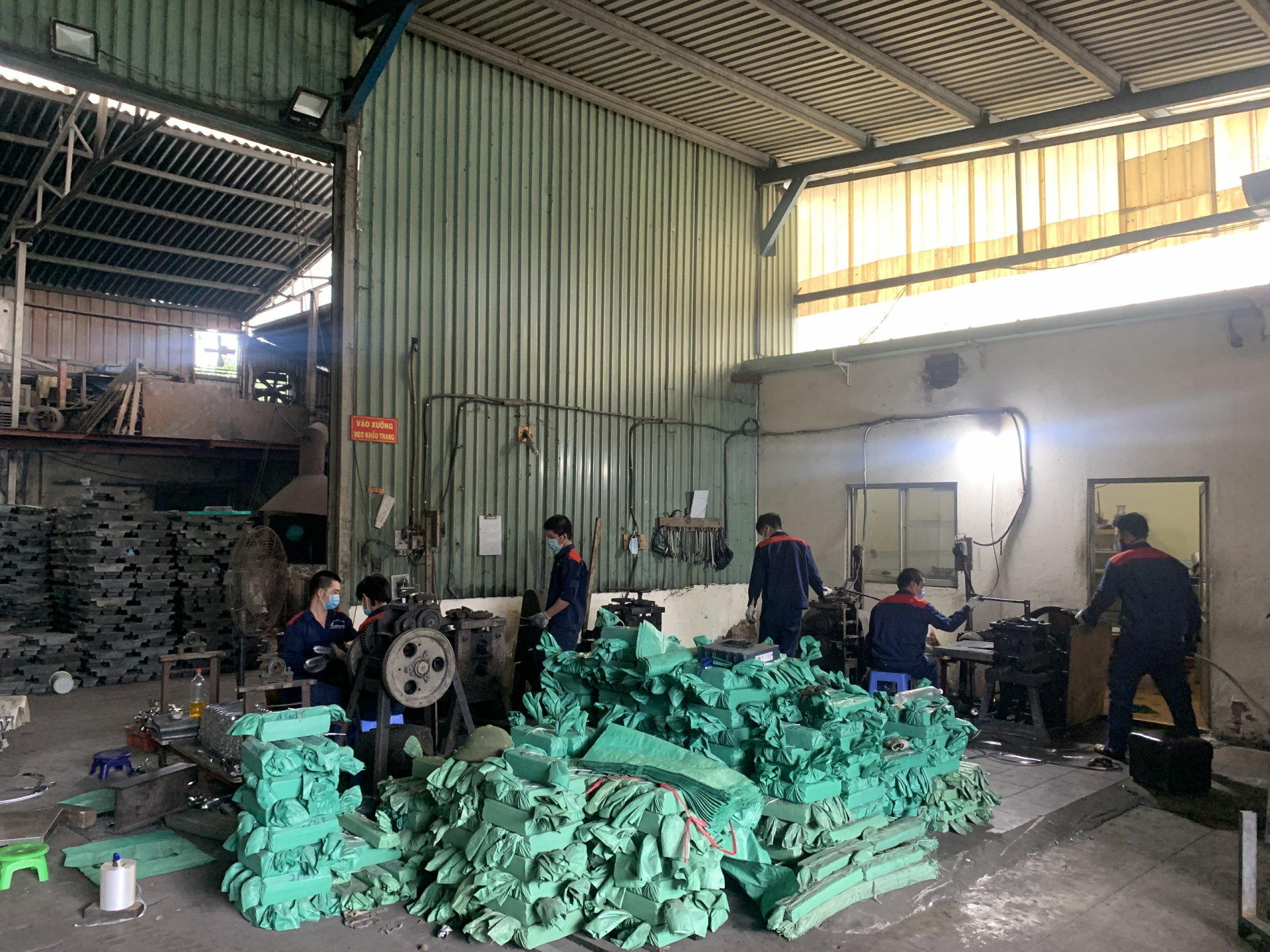 HÌNH ẢNH NHÀ XƯỞNG
