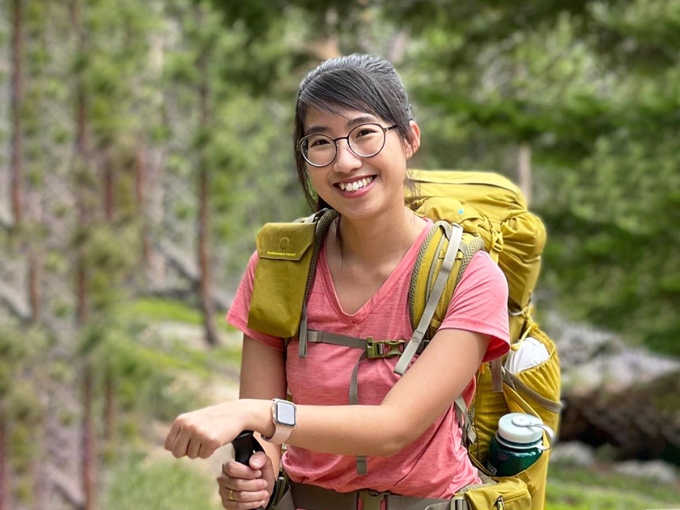 Vietnamese girl conquers full scholarship for doctorate in American education