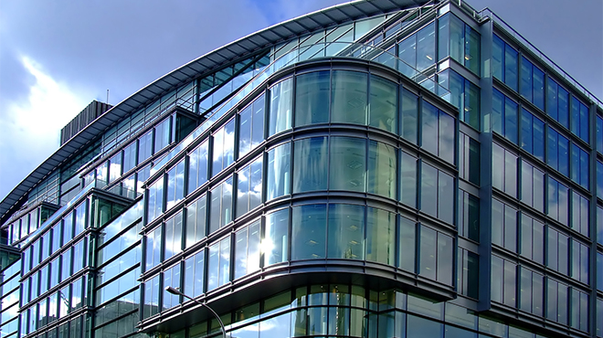 Aluminum and glass facade 01