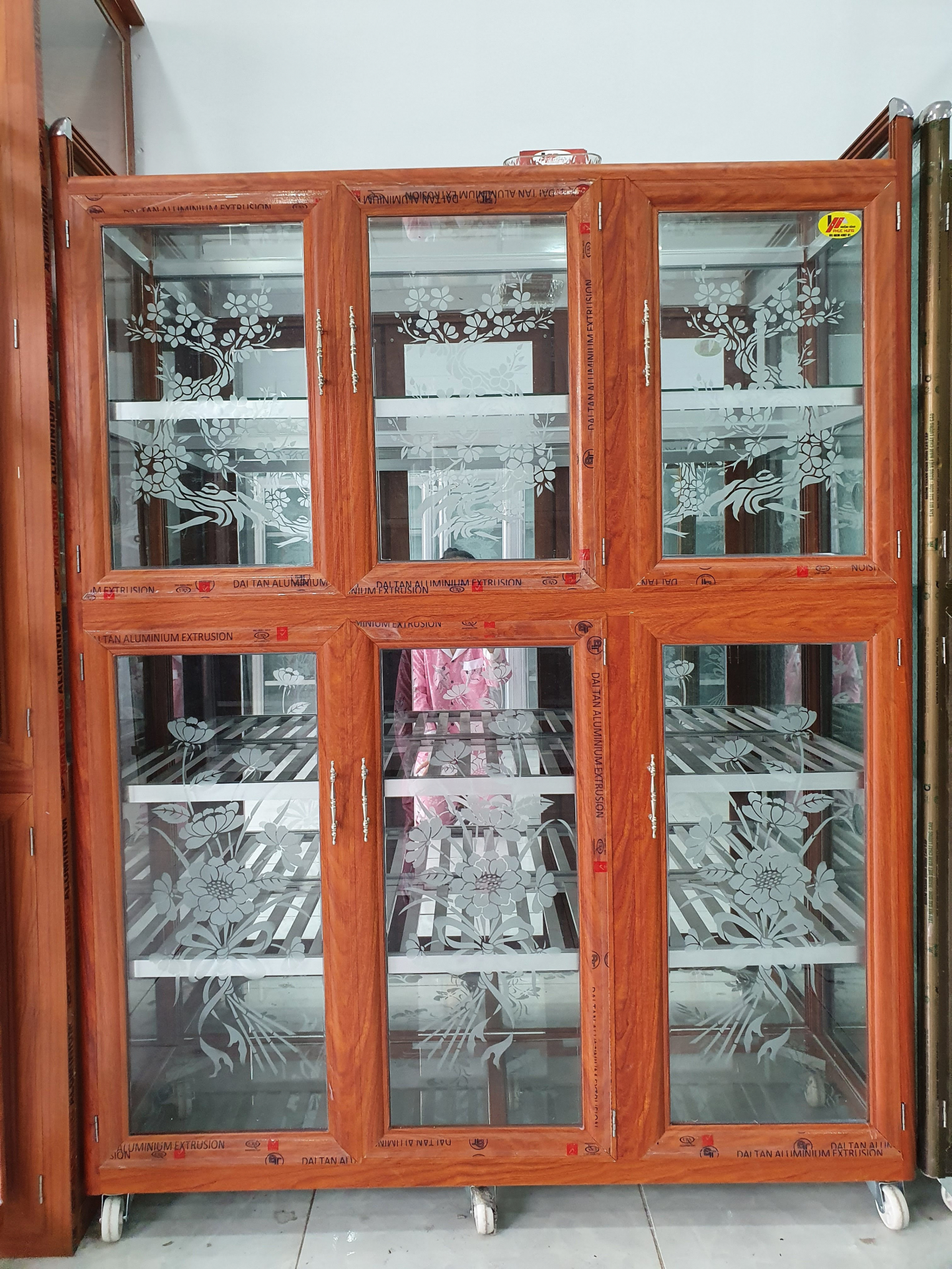 Tủ Chén nhôm vân gỗ