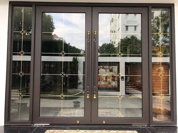 Aluminum glass doors