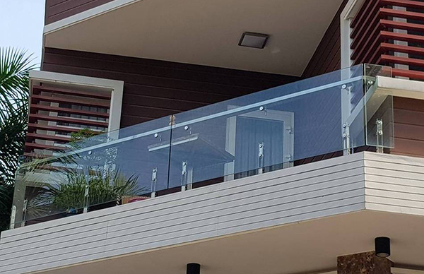 Glass balustrade 05