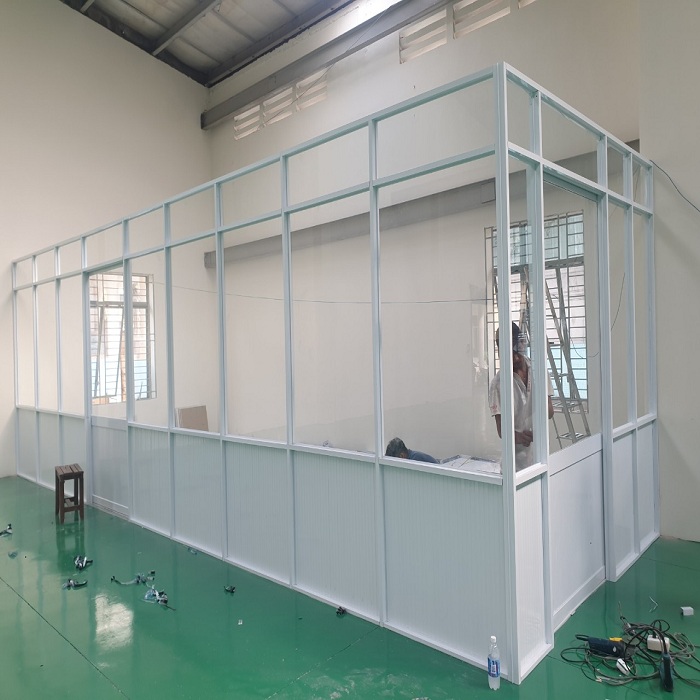 Aluminum and glass wall