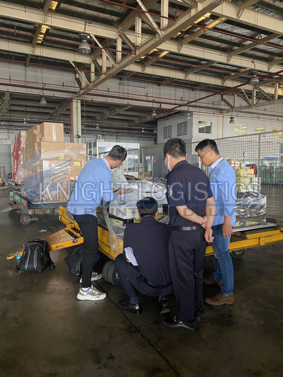 kiểm tra nho khô khi xuất khấu