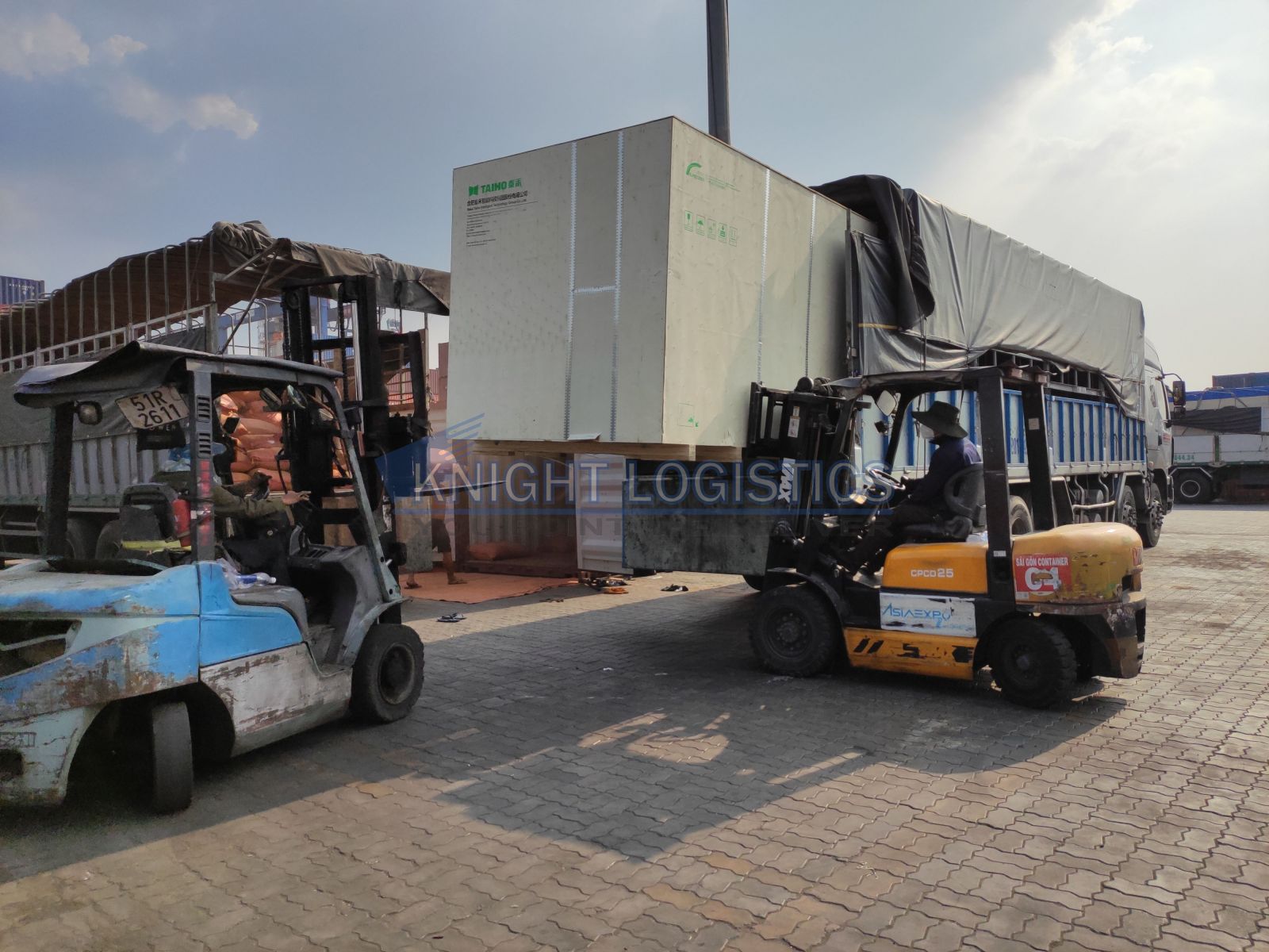 Thủ tục nhập khẩu máy móc đã qua sử dụng