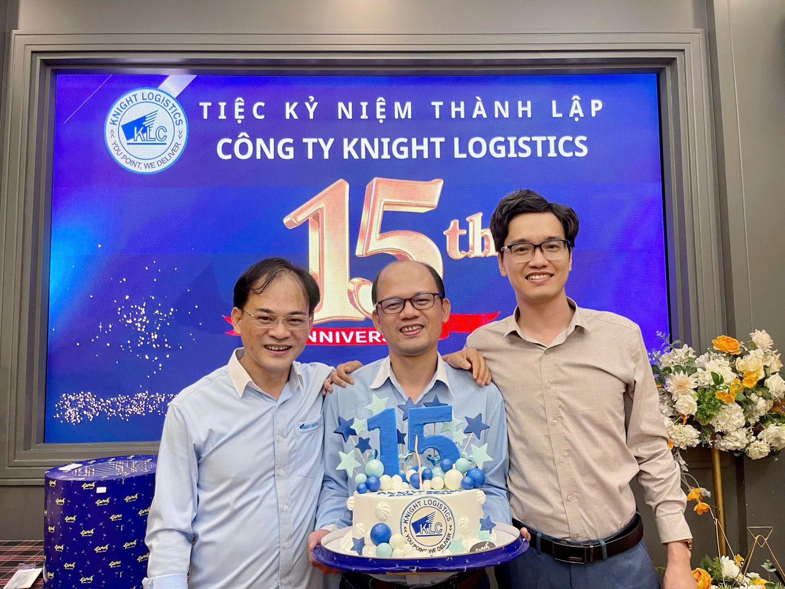 Knight_Logistics