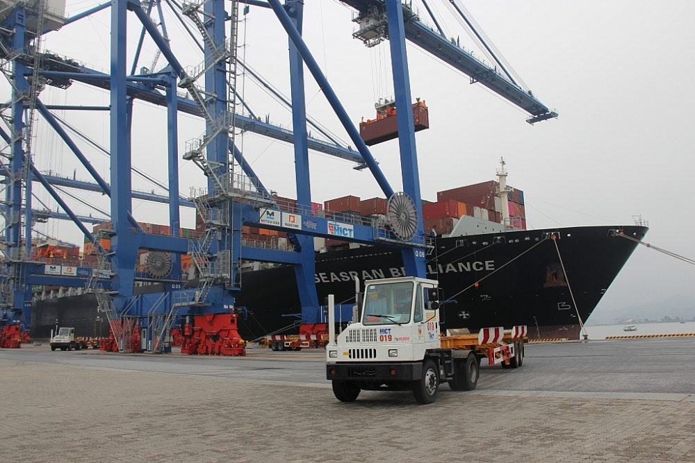 Hoạt động xuất nhập khẩu có chuyển động hết sức tích cực những tháng đầu năm