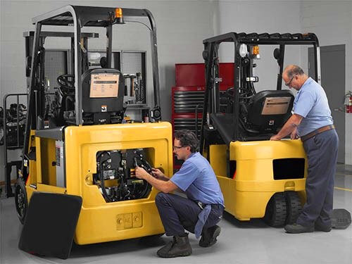 BAO LÂU NÊN BẢO DƯỠNG XE NÂNG
